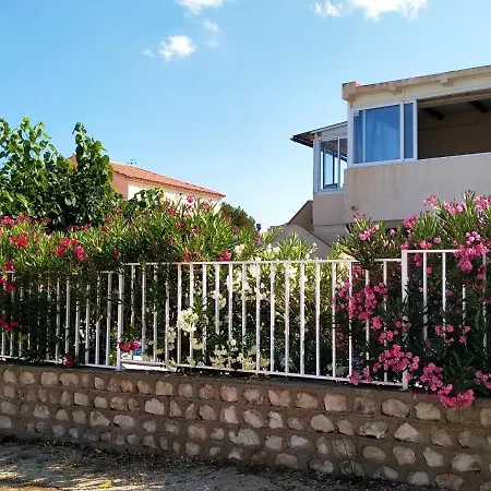 Seaside Villa: Beachfront Retreat With Pool And Sea Views Villa Calafat