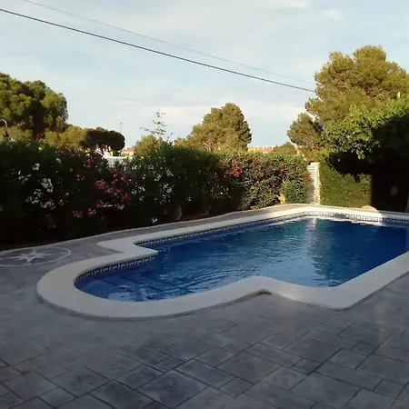 Villa Seaside In With Private Pool. *